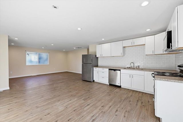 6429 Timber Dr, Nine Mile Falls, WA 99026