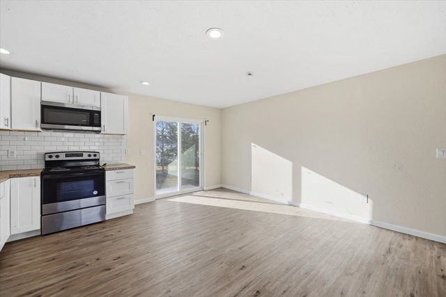 6429 Timber Dr, Nine Mile Falls, WA 99026