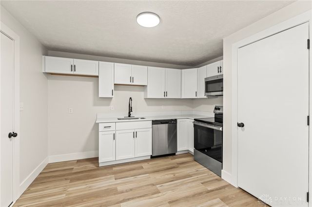 1015 Van Arden Drive, Vandalia, OH 45377