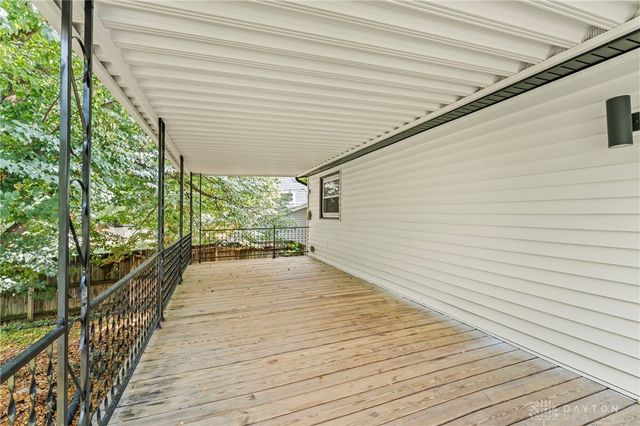 1015 Van Arden Drive, Vandalia, OH 45377