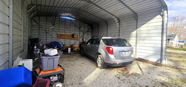 132 N Kentucky Avenue, Chandler, IN 47610