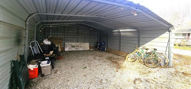 132 N Kentucky Avenue, Chandler, IN 47610