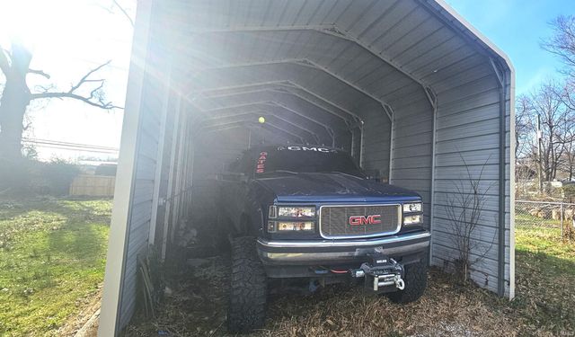 132 N Kentucky Avenue, Chandler, IN 47610