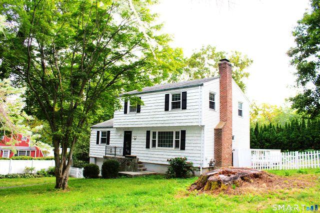 3 Woodley Lane, Norwalk, CT 06851
