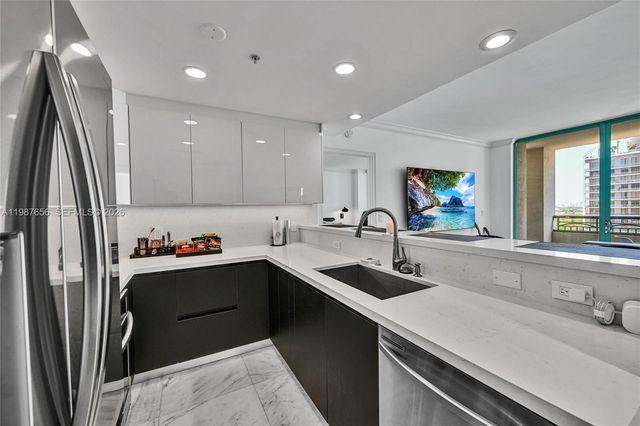 3350 SW 27th Avenue 1908, Coconut Grove, FL 33133