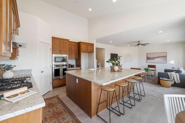 1235 Heavenly Cir, Stockton, CA 95209