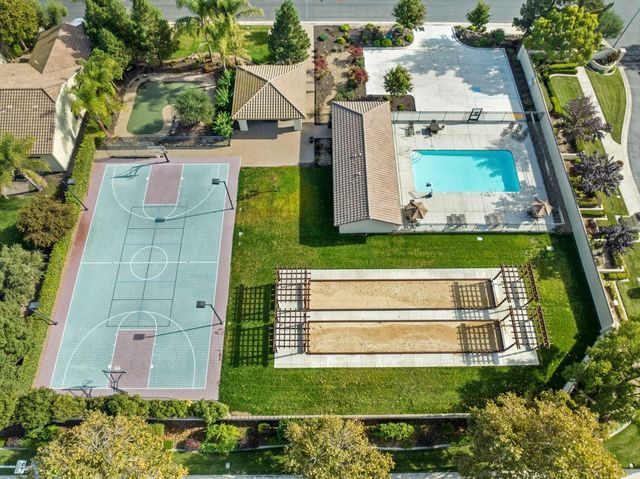 1235 Heavenly Cir, Stockton, CA 95209