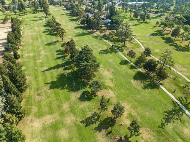 1235 Heavenly Cir, Stockton, CA 95209