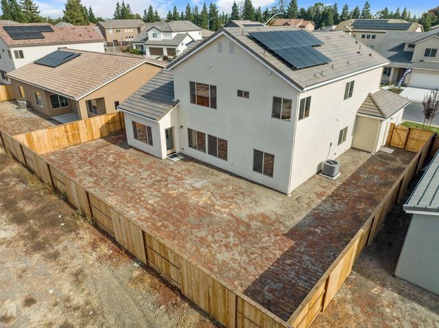 1235 Heavenly Cir, Stockton, CA 95209