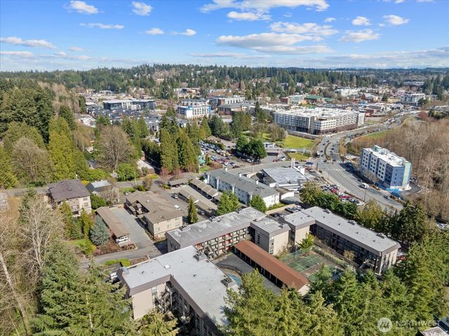 9517 NE 180th Street #B104, Bothell, WA 98011