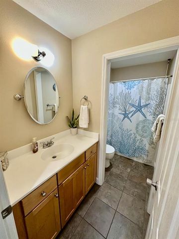 15 ESSINGTON LANE, Palm Coast, FL 32164