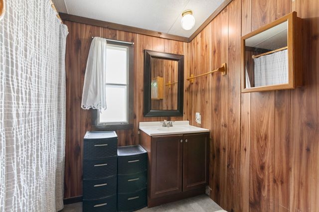 38 Pine Street, Hinsdale, NH 03451