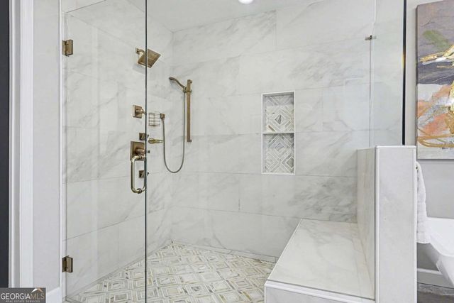 7070 Glenridge Drive, Atlanta, GA 30328