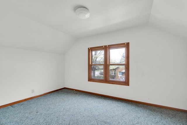 5703 36th AVENUE, Kenosha, WI 53144
