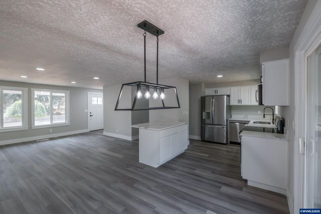 4637 Adobe St SE, Salem, OR 97317