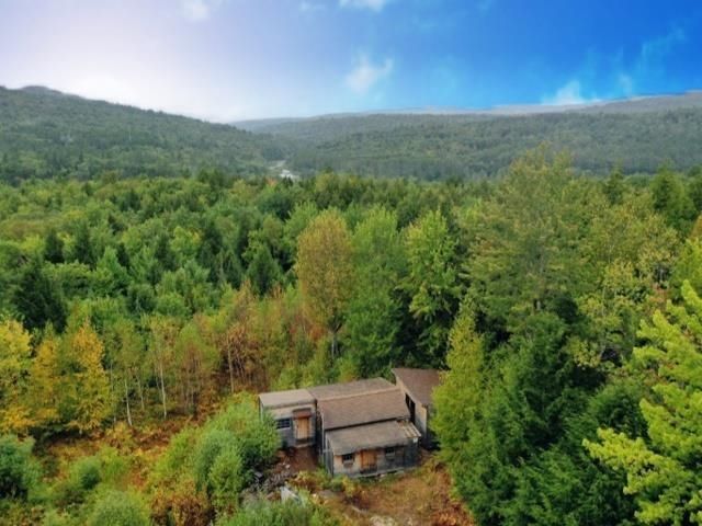 106 Kemp Road, Croydon, NH 03773