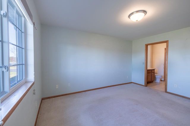 2256 FALCON CREST COURT, Kronenwetter, WI 54455