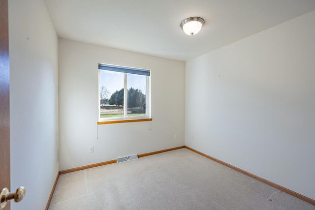 2256 FALCON CREST COURT, Kronenwetter, WI 54455