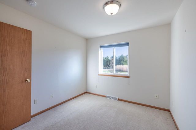 2256 FALCON CREST COURT, Kronenwetter, WI 54455