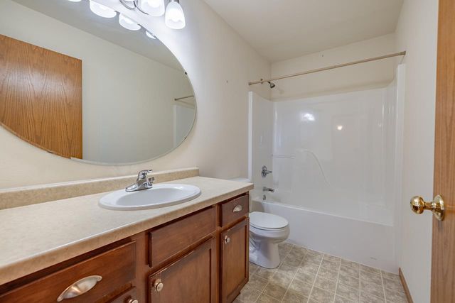 2256 FALCON CREST COURT, Kronenwetter, WI 54455