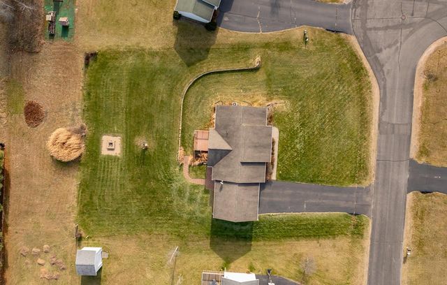 2256 FALCON CREST COURT, Kronenwetter, WI 54455