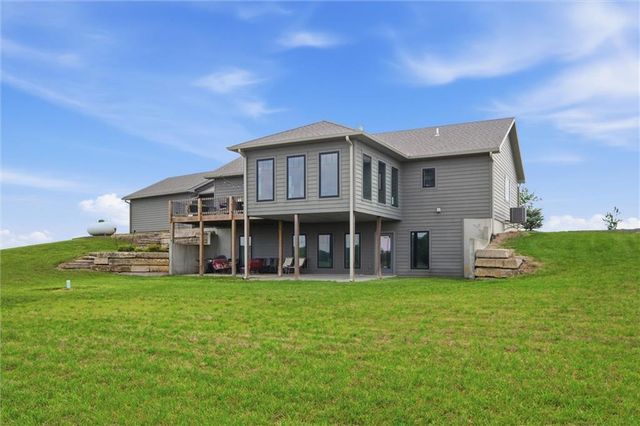 33793 219th Street, Easton, KS 66020