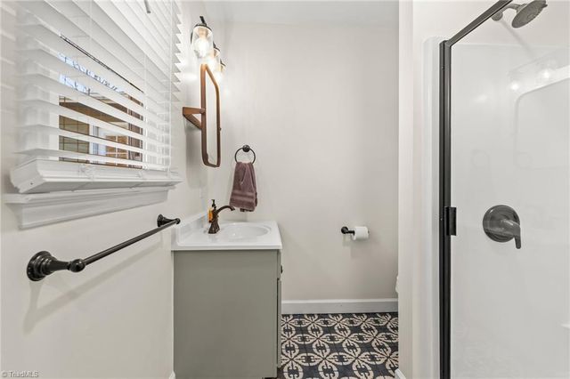 200 Winsom Road, Kernersville, NC 27284