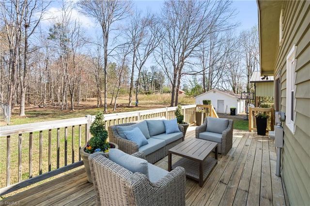 200 Winsom Road, Kernersville, NC 27284