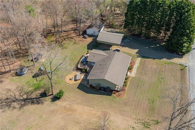 200 Winsom Road, Kernersville, NC 27284