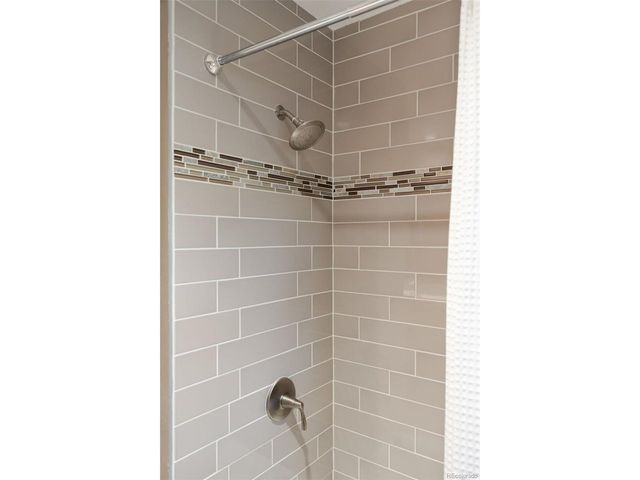 394 Deer Trail Cir, Boulder, CO 80302