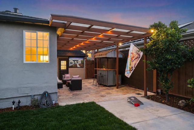 3533 Pasadena Drive, San Mateo, CA 94403