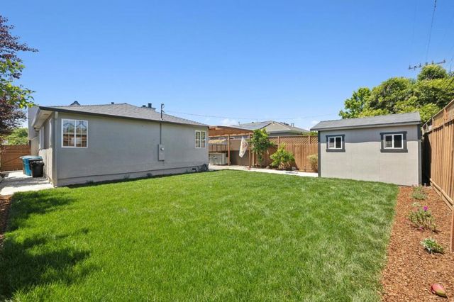 3533 Pasadena Drive, San Mateo, CA 94403