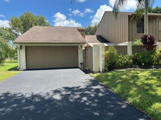 316 WOOD DALE Drive, Wellington, FL 33414