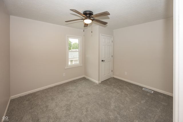 611 N Franklin Street, Knightstown, IN 46148