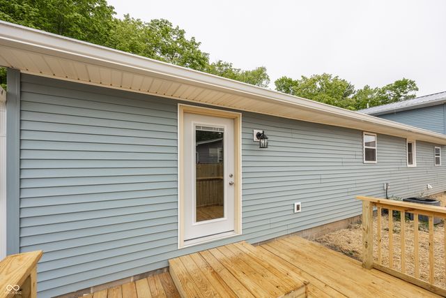 611 N Franklin Street, Knightstown, IN 46148