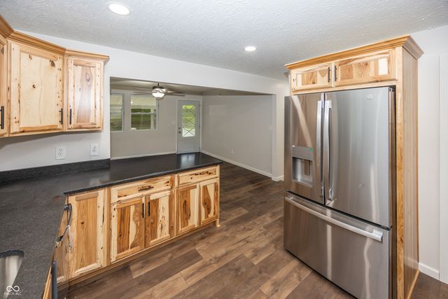 611 N Franklin Street, Knightstown, IN 46148