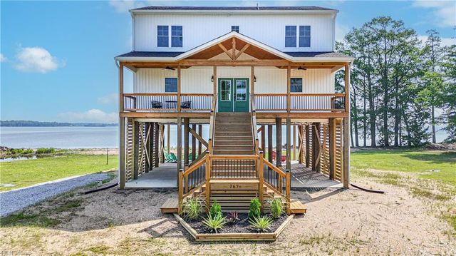 767 Sunken Meadow RD, Spring Grove, VA 23881