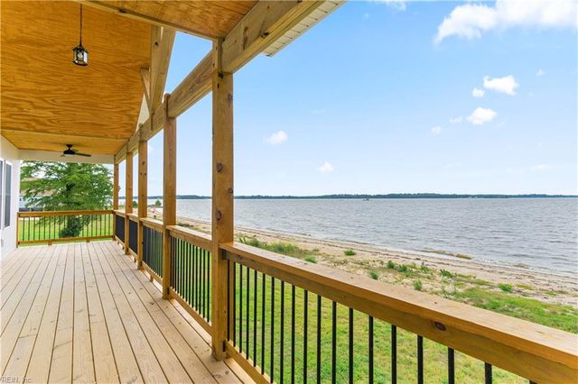 767 Sunken Meadow RD, Spring Grove, VA 23881