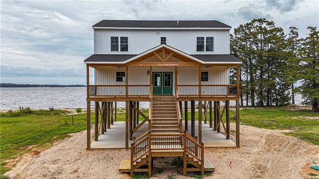 767 Sunken Meadow RD, Spring Grove, VA 23881
