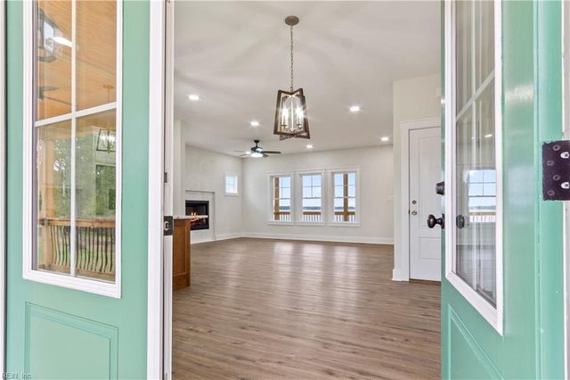 767 Sunken Meadow RD, Spring Grove, VA 23881