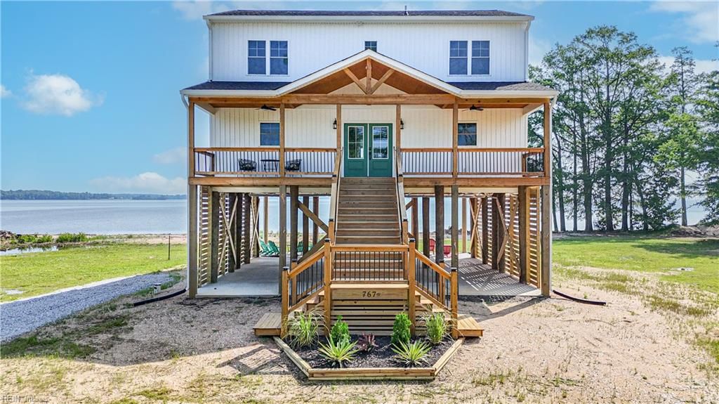 767 Sunken Meadow RD, Spring Grove, VA 23881