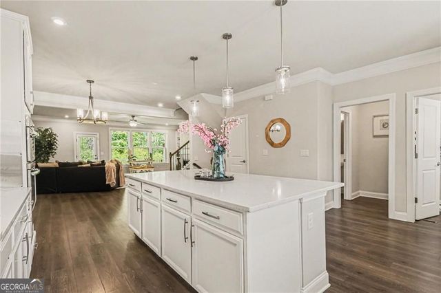 1363 Harris Way S, Brookhaven, GA 30319