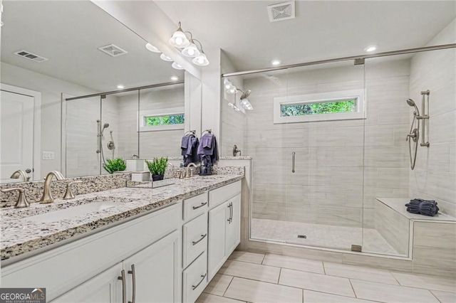 1363 Harris Way S, Brookhaven, GA 30319