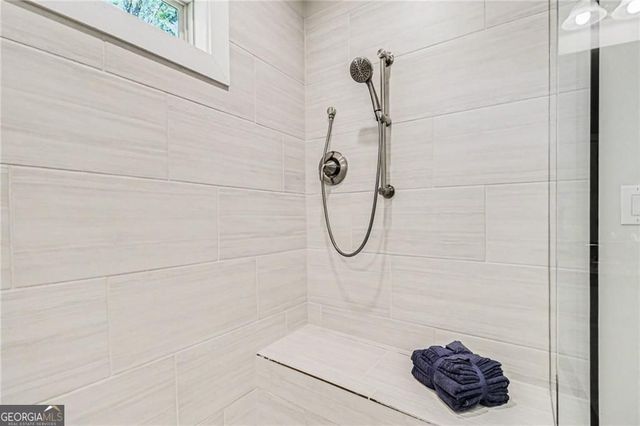 1363 Harris Way S, Brookhaven, GA 30319