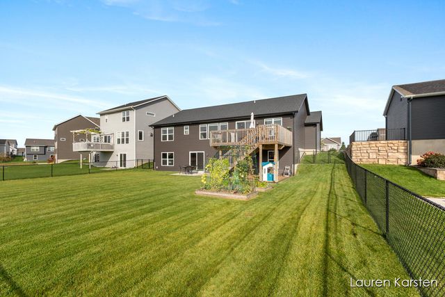 6296 High Queen Court, Allendale, MI 49401