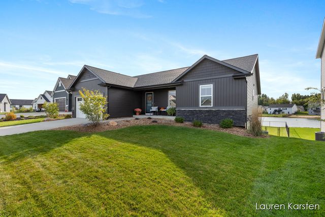 6296 High Queen Court, Allendale, MI 49401