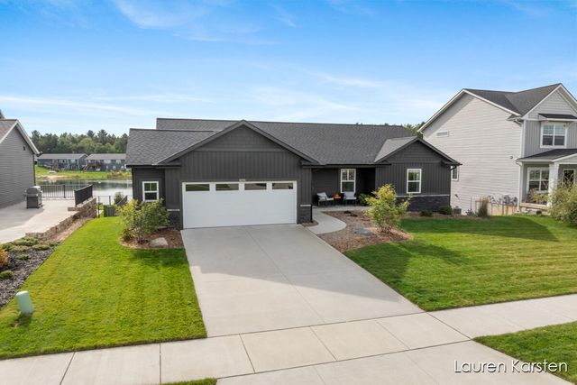 6296 High Queen Court, Allendale, MI 49401