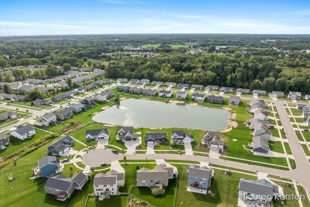 6296 High Queen Court, Allendale, MI 49401