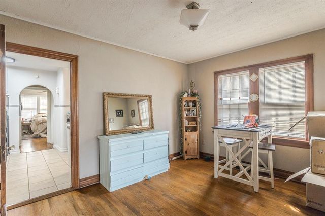 908 NW 42nd Street, Oklahoma City, OK 73118