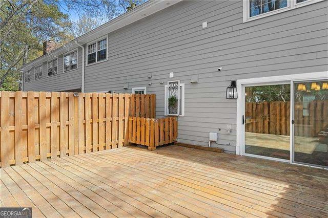 2794 Farmstead Road SE, Smyrna, GA 30080